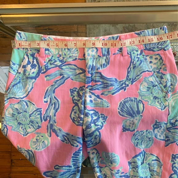 Lilly Pulitzer Barefoot Princess Chipper short - Picture 6 of 7